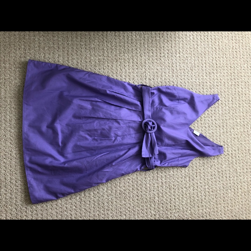 Dresses - Picture 8 of 8